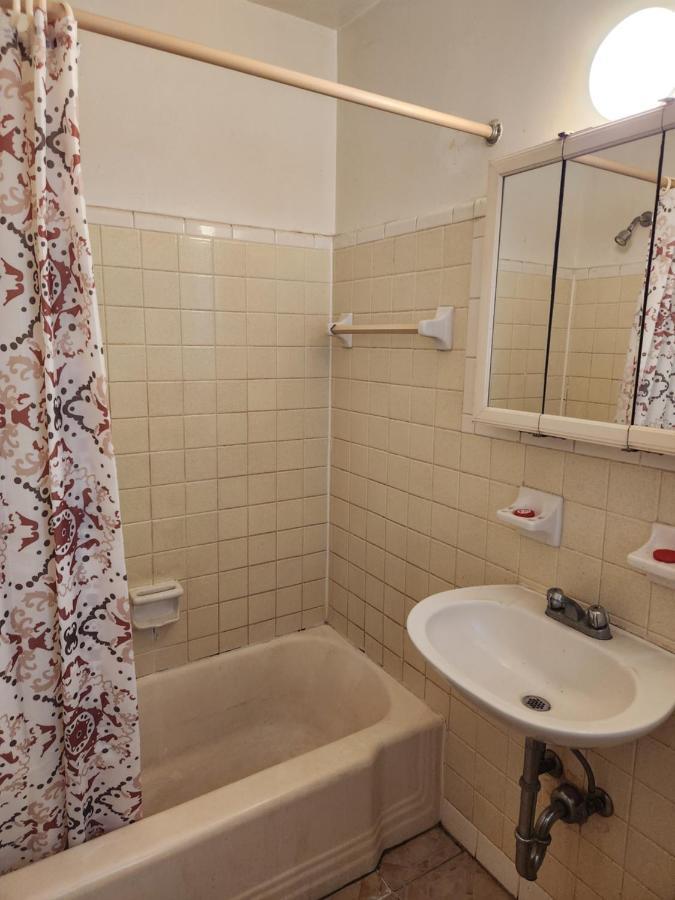 Econo Inn Клируотер Экстерьер фото